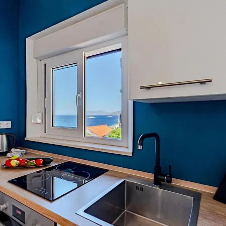 Front In Appartement *